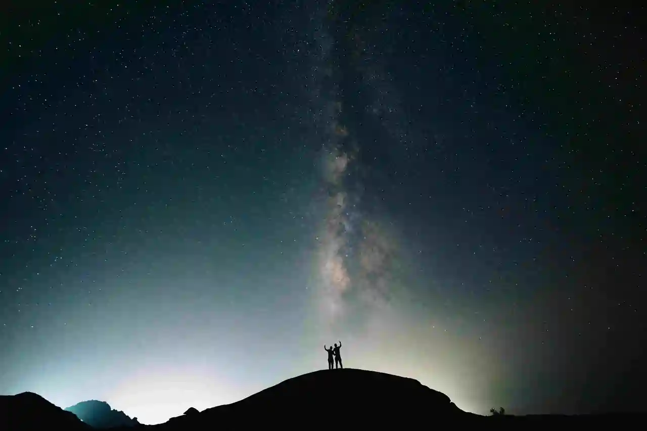 تجارب الفلك والنجوم