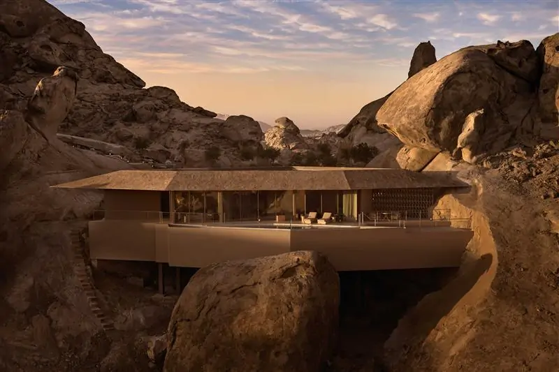 One-Bedroom Cliff Hanging Villa
