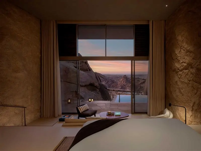 One-Bedroom Mountain Crevice Villa