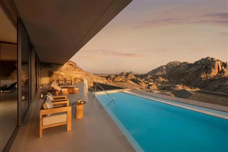 Two-Bedroom Cliff Hanging Villa