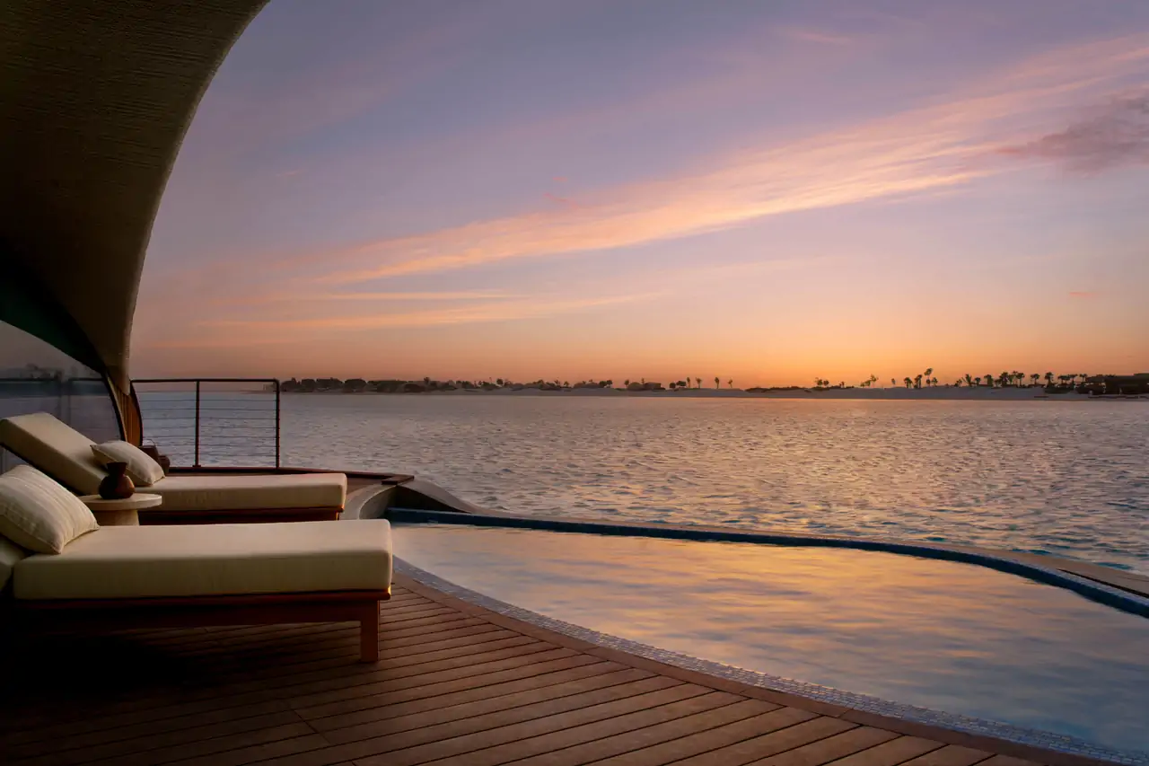 Reserve Water Villa Sunset View