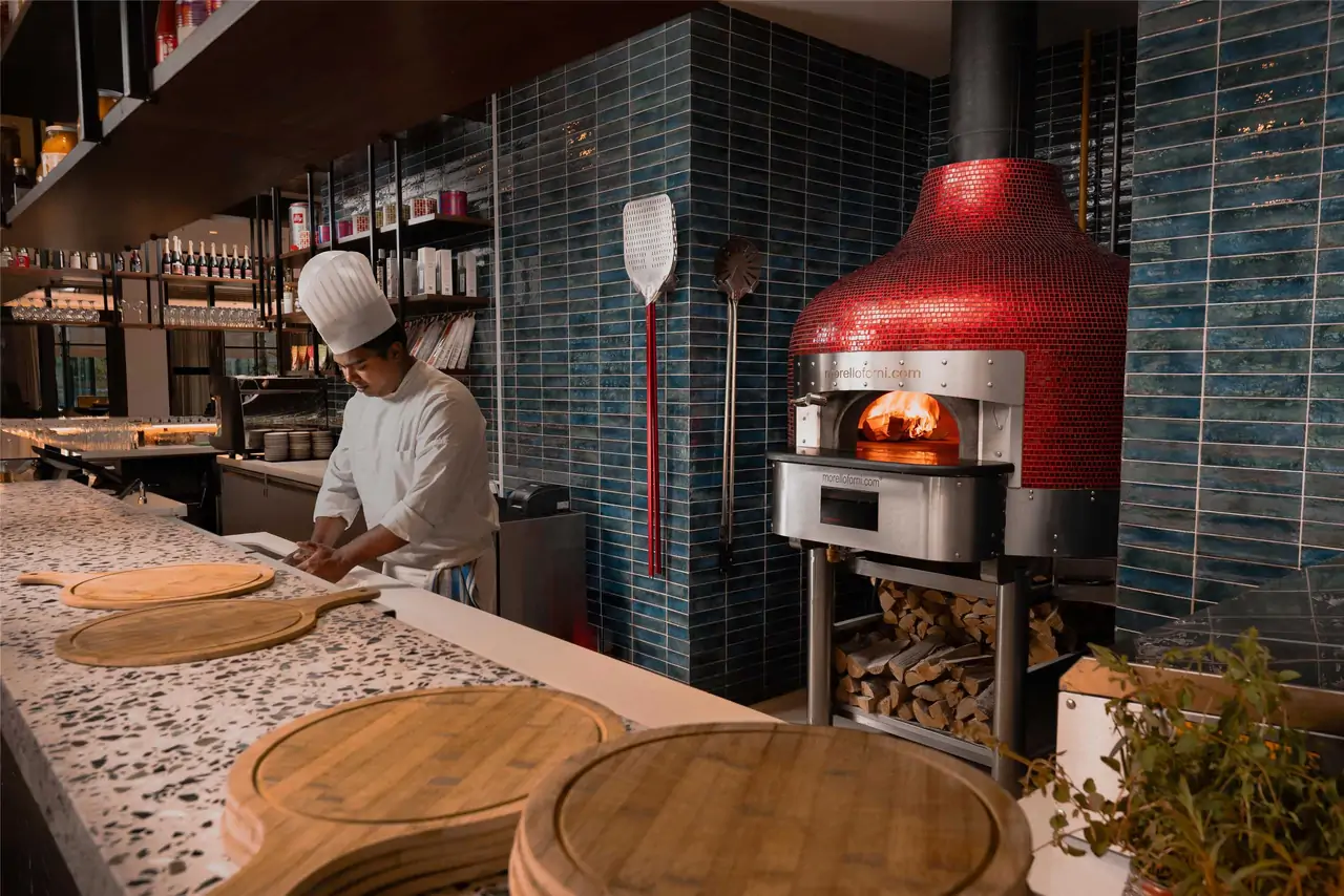 مطعم نادي الشاطئ